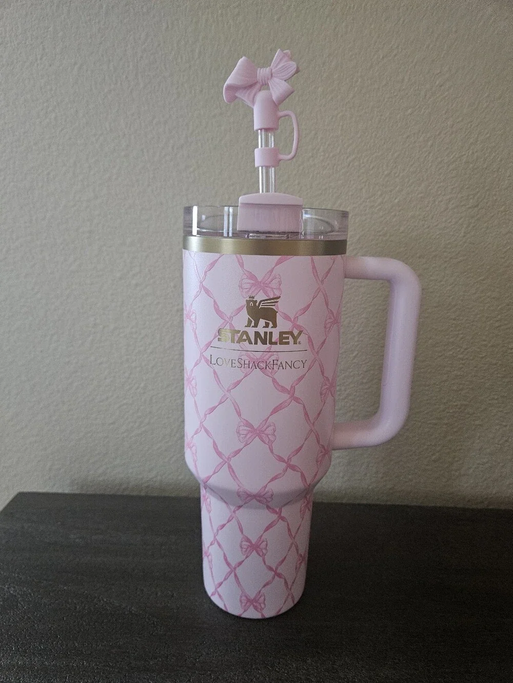 Stanley X Love Shack Fancy Baby Bow Peppermint Tumbler 40OZ - Picture 4 of 9